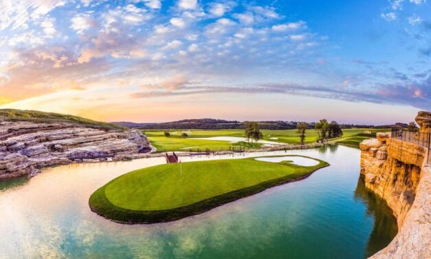 Branson Beckons with Easy Access, Renowned Fall Foliage, Scintillating Shoulder Season Golf