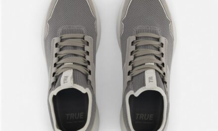 TRUE linkswear’s Knit Four Golf Shoe Elevates the Concept of “All Day” Comfort, Performance, and Style